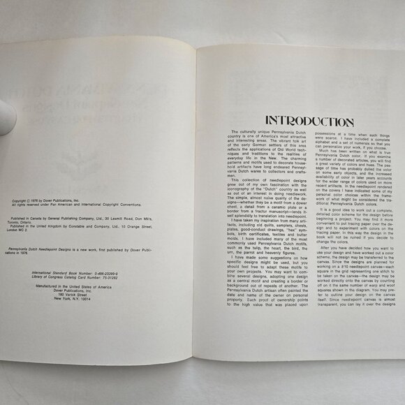 Marcia Loeb Pennsylvania Dutch Needlepoint Designs Charted For Easy Use Book - Picture 5 of 16